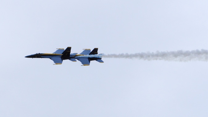 blue angels pair smoke