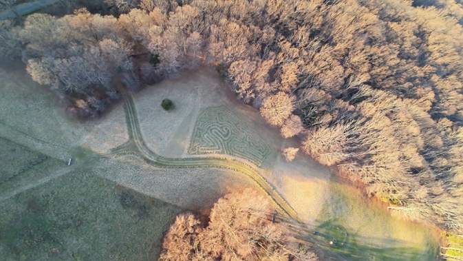 labyrinth far overhead